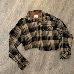 Worn once Legendary Whitetails Flannel